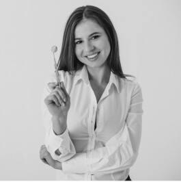 Foto de Dra. Luciana Medeiros